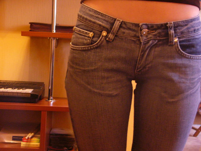 legs jeans