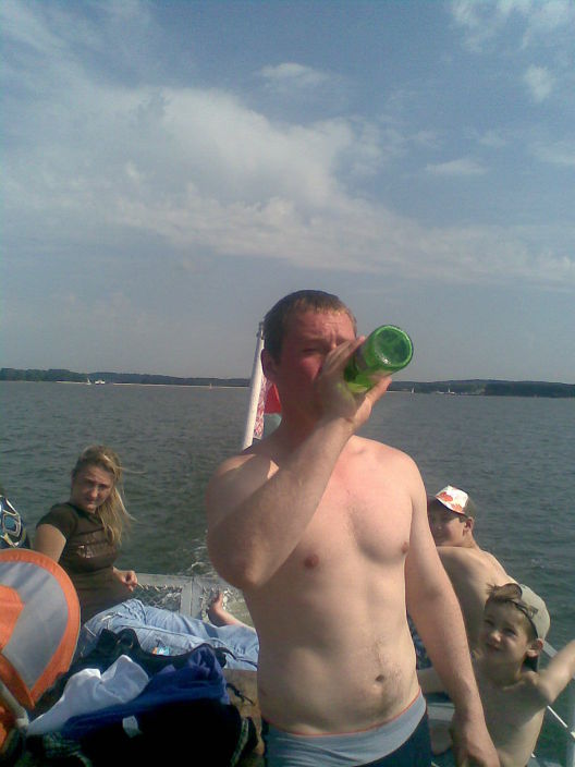 на терлоходе