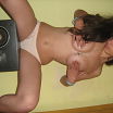 Teen amateur showning her undies
