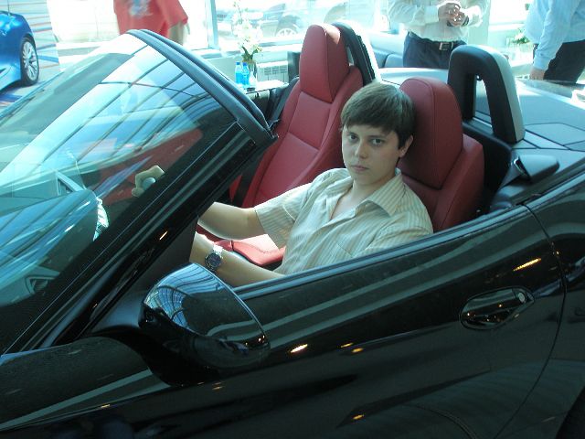 Автопоказ в ледовом
