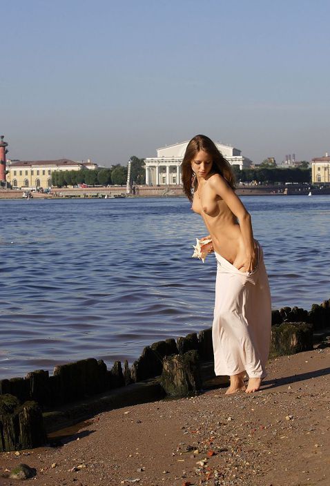 In shows Petersburg nude St. Picasso exhibit