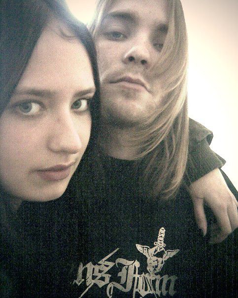 Я и моя тёла которая сзади)))