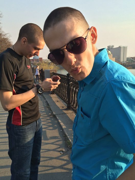 это я)