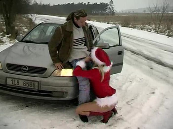 JANE DARLING- Snow fun