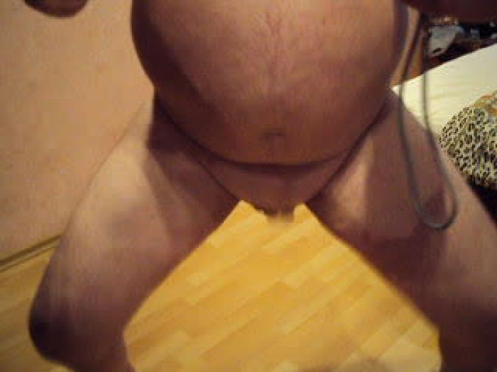 мотня мечется