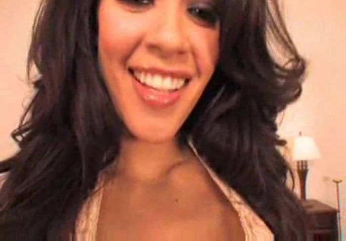 Delicious Daisy Marie showing off lingerie