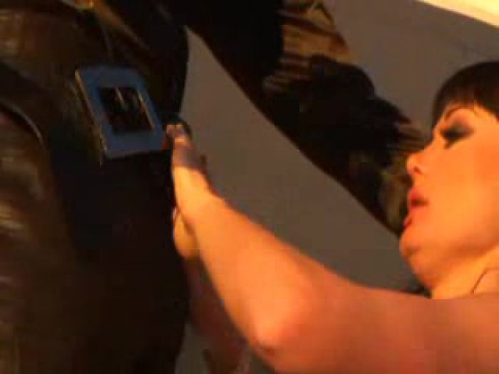 Трахнули как шлюху