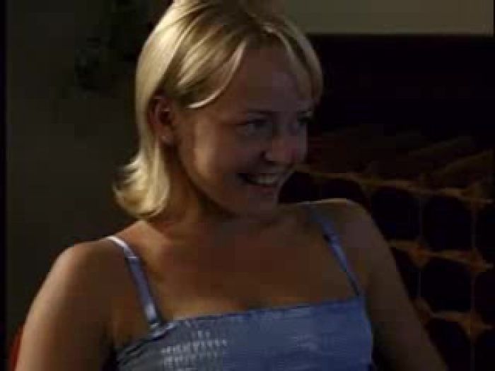 Прямо на столе