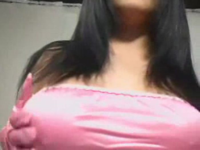 Jemstone Showing Huge Tits