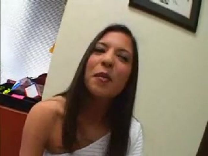 Lexington Steele Shows Giselle What Big And Black Looks