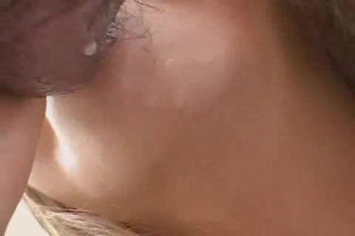 Выбритая катаянку в разных позах