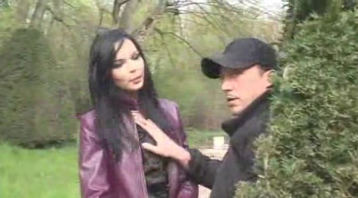 Suck and fuck in the park